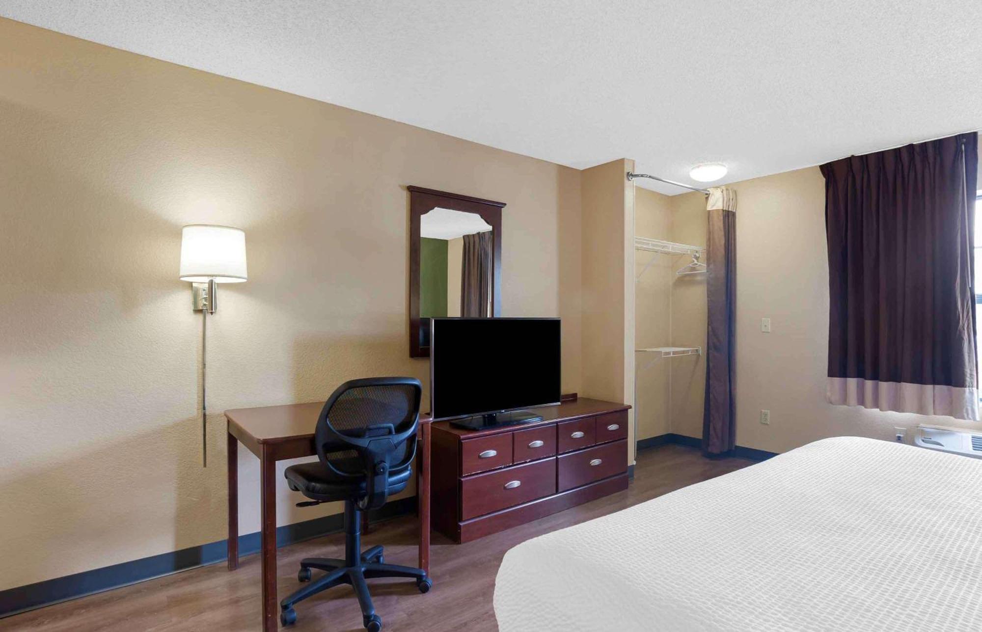 Extended Stay America Select Suites - Jacksonville - Baymeadows Extérieur photo
